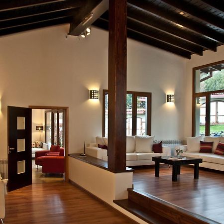Monasterio Hotel Boutique San Carlos de Bariloche Ngoại thất bức ảnh