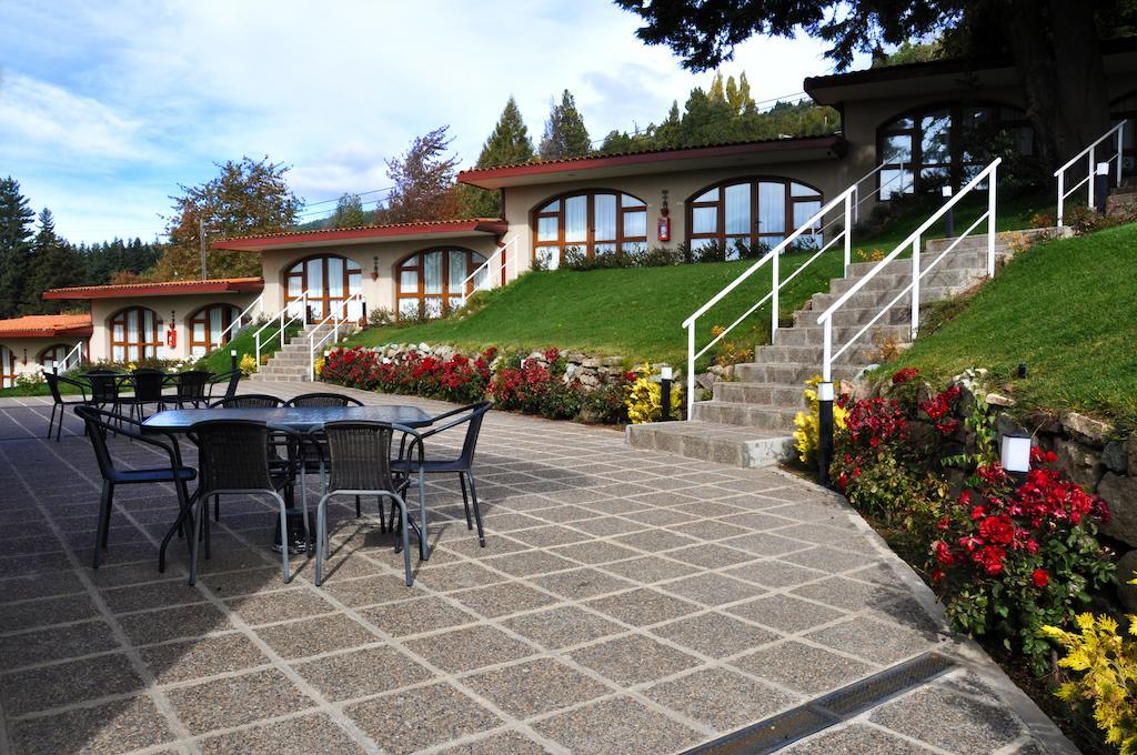 Monasterio Hotel Boutique San Carlos de Bariloche Ngoại thất bức ảnh