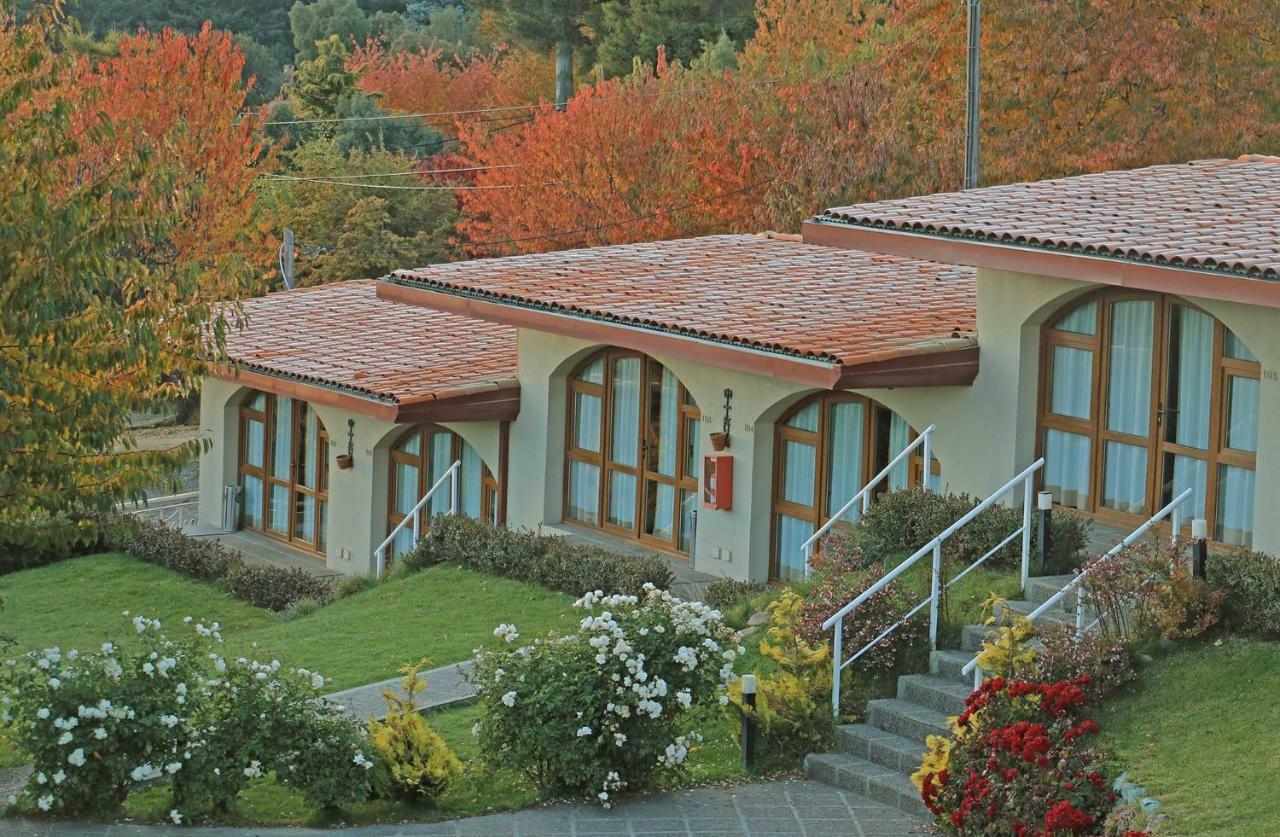 Monasterio Hotel Boutique San Carlos de Bariloche Ngoại thất bức ảnh